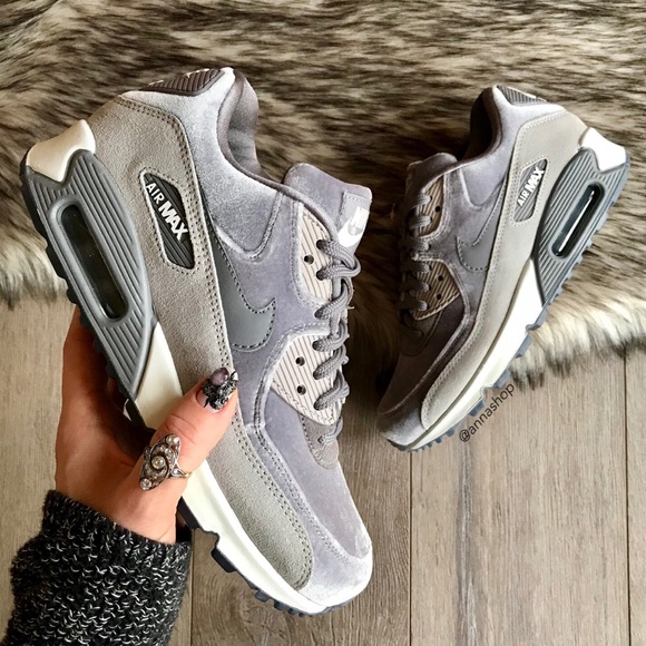 air max 90 lx velvet